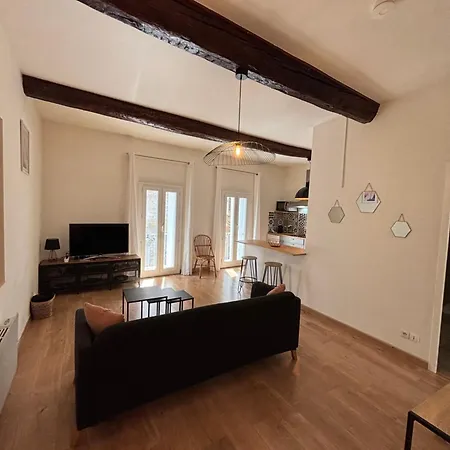 2 Chambres-vue Imprenable Sur La Cathedrale-wifi Apartment Beziers